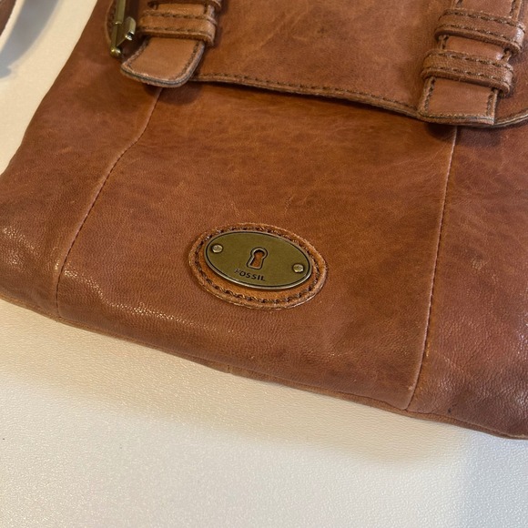 Fossil Tan Lamb Hide Leather Crossbody Purse Everyday Bag - Picture 4 of 10